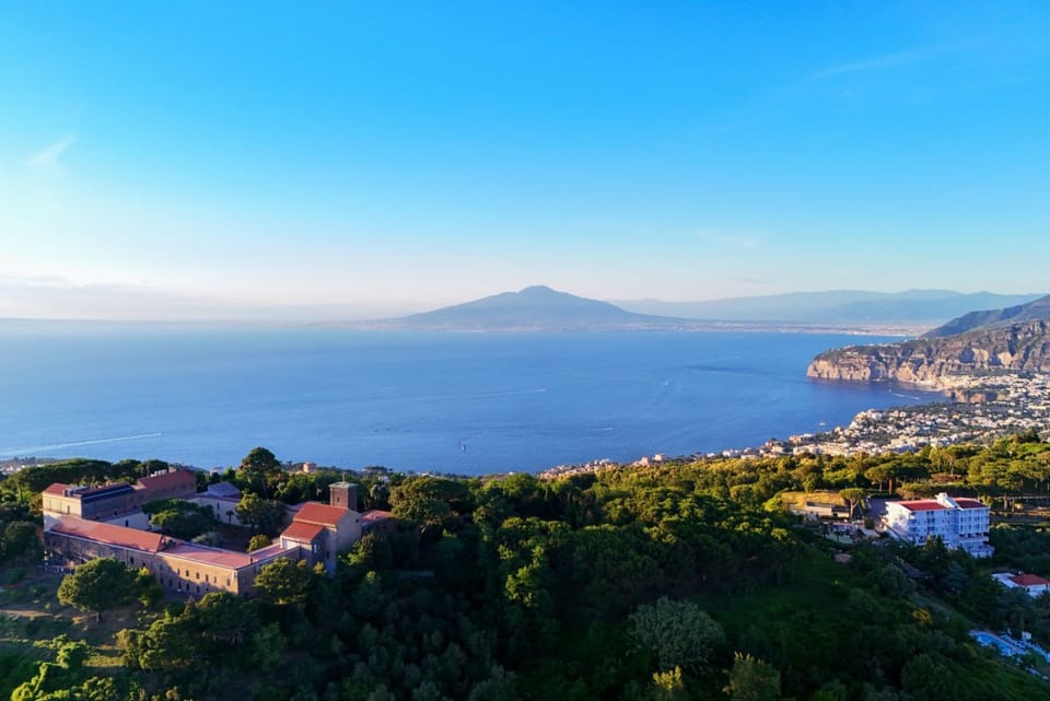 Luxury Authentic Italian Villa with Private Pool & Iconic Seaview Terrace Villa in Massa Lubrense