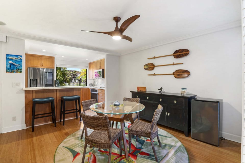 Condo, 1 King Bed with Sofa bed, Garden View (Wailea Ekahi 42C) | Dining