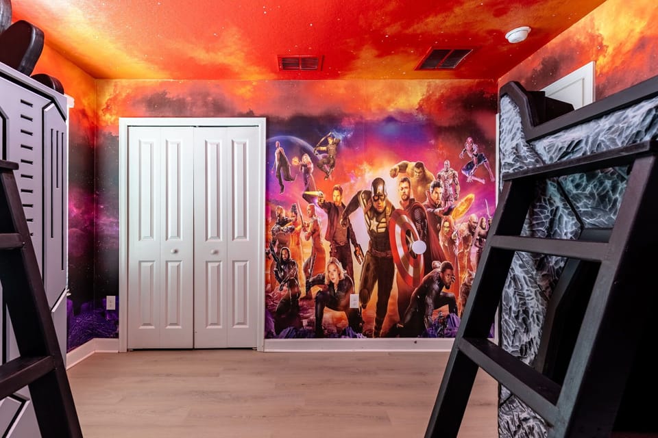 House (Multiple Bedrooms) | Children's theme room