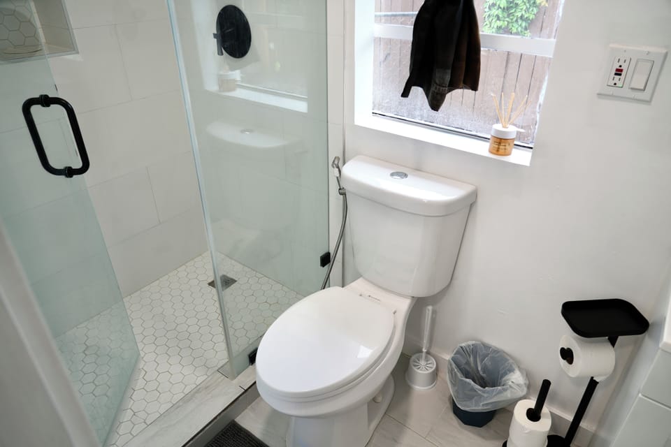 House | Bathroom