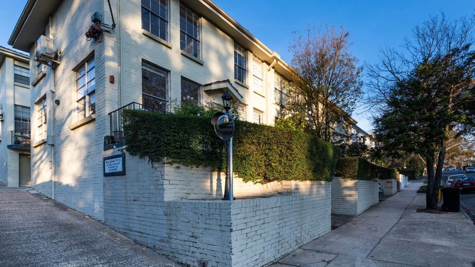 positioned in a vibrant neighbourhood close to cafés, shops, and local attractions.