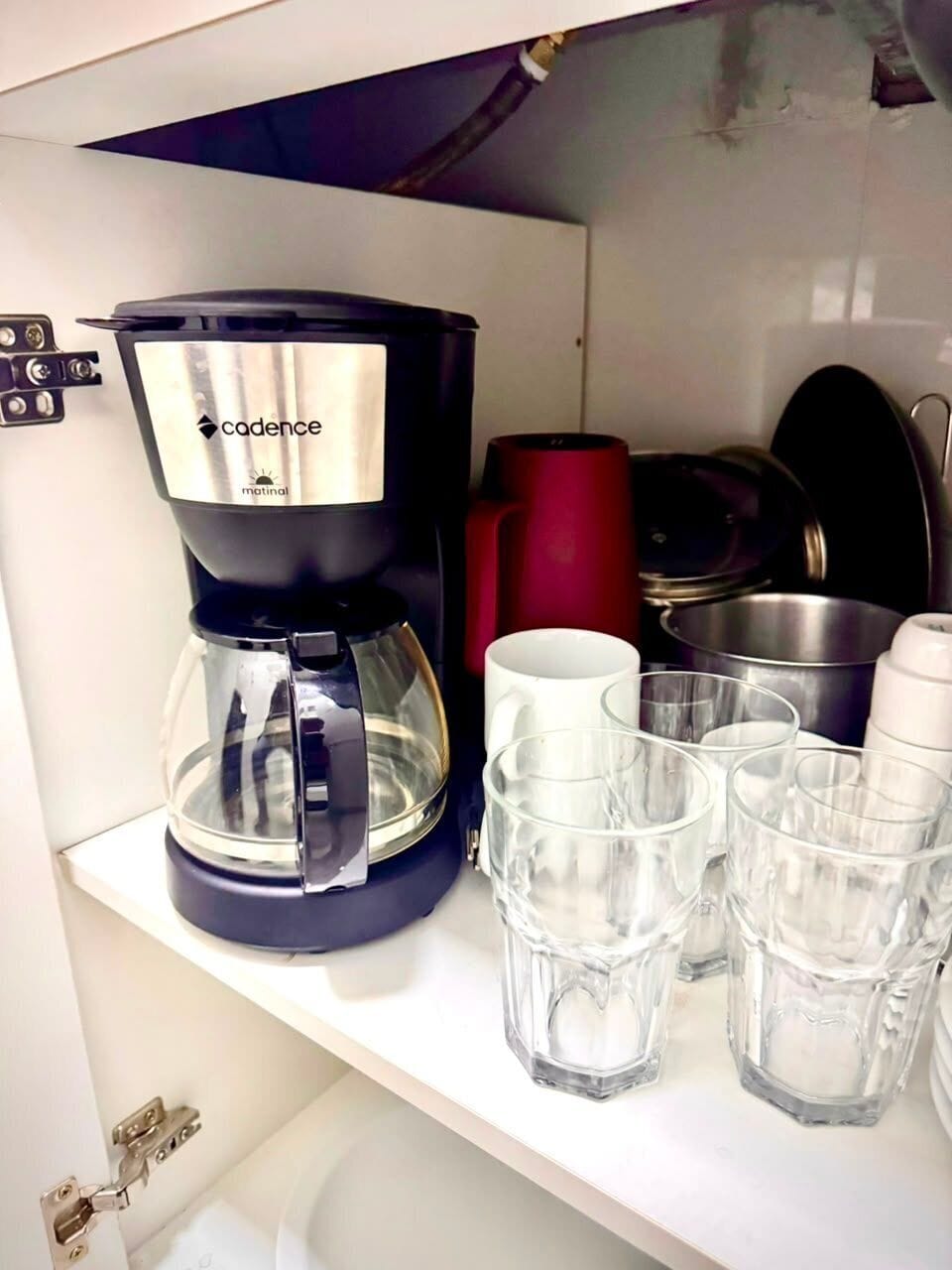 Basic Apartment | Coffee and/or coffee maker