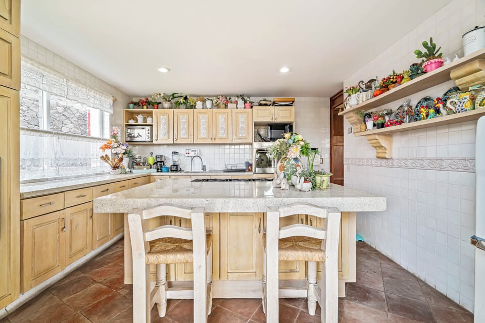 Luxury Cottage | Private kitchen