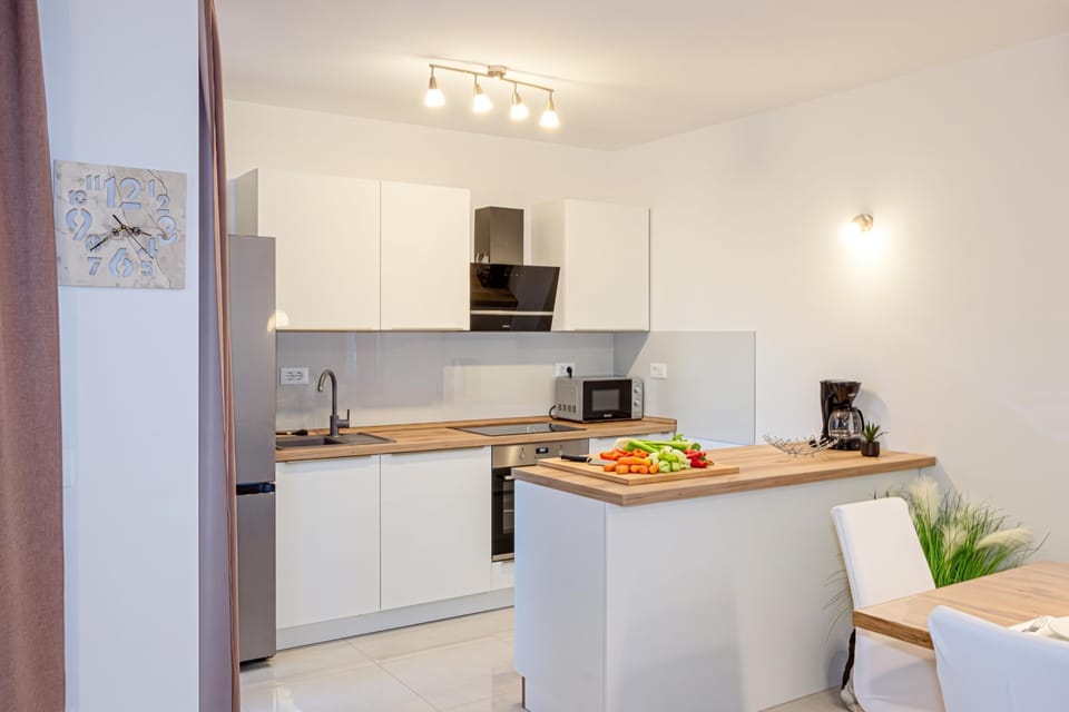 Kitchen and dining area