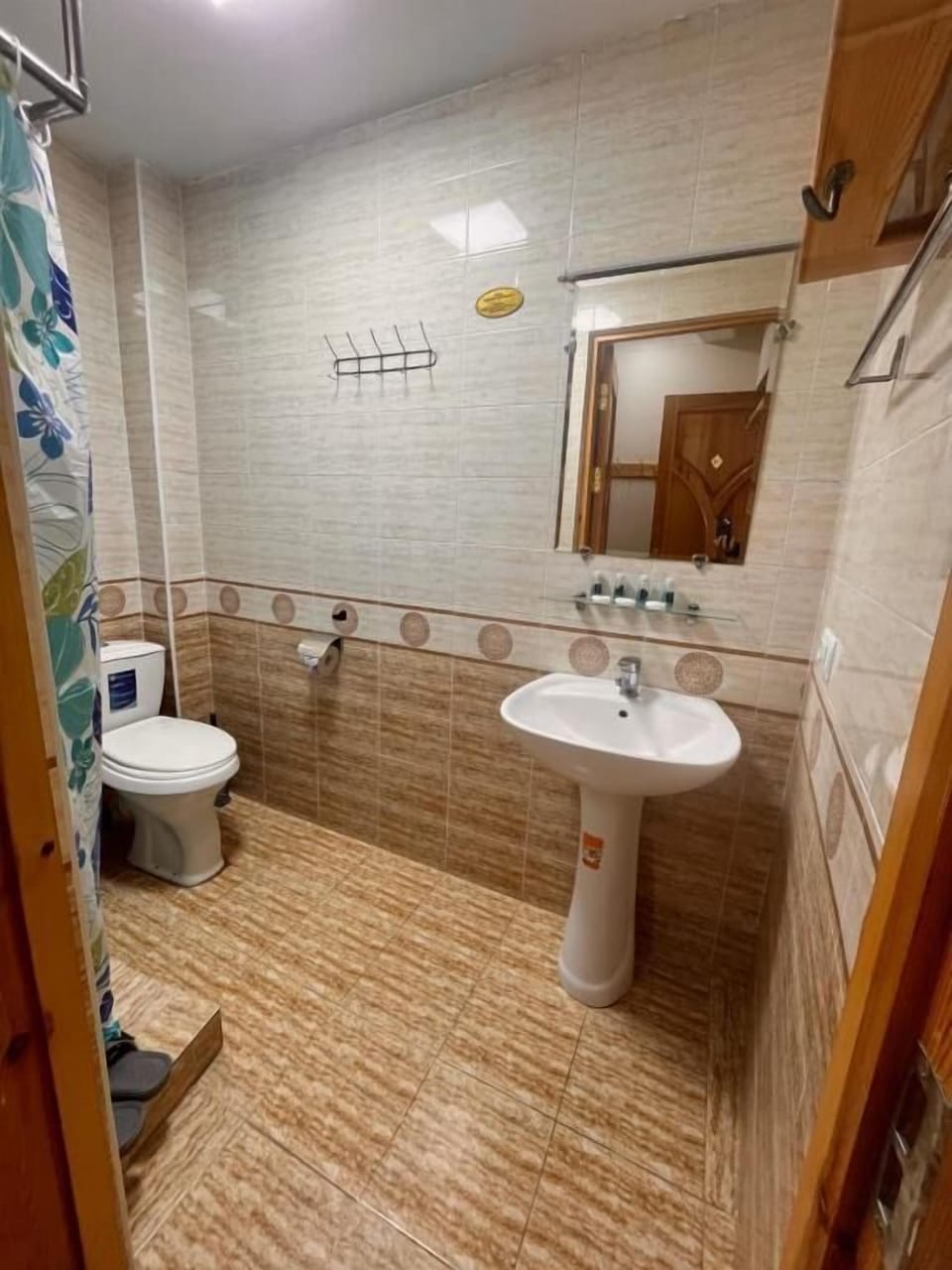 Triple Room, Lanai, City View | Bathroom | Slippers