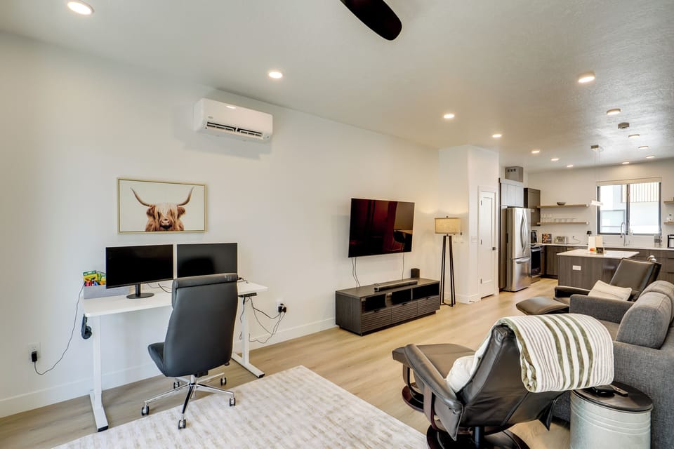 Living Room | 2nd Floor