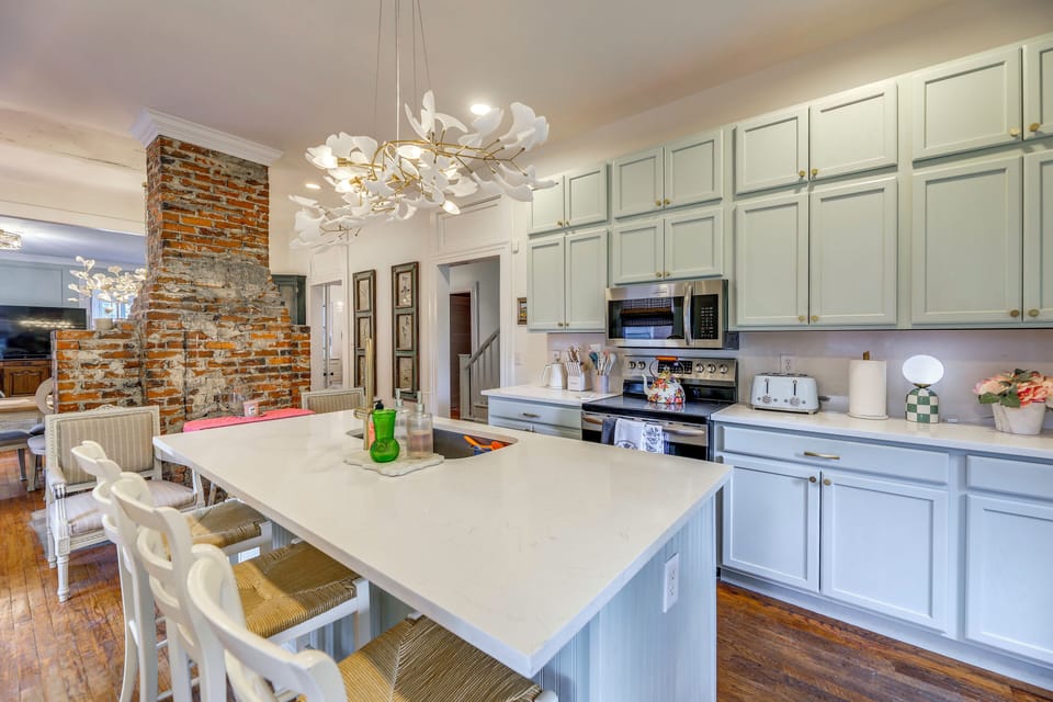 Kitchen | 1st Floor