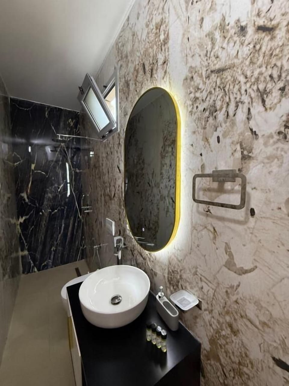 Jofri Rooms Hotel in Vlorë County, Albania