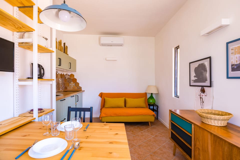 Apartment (1 Bedroom) | Living area | TV