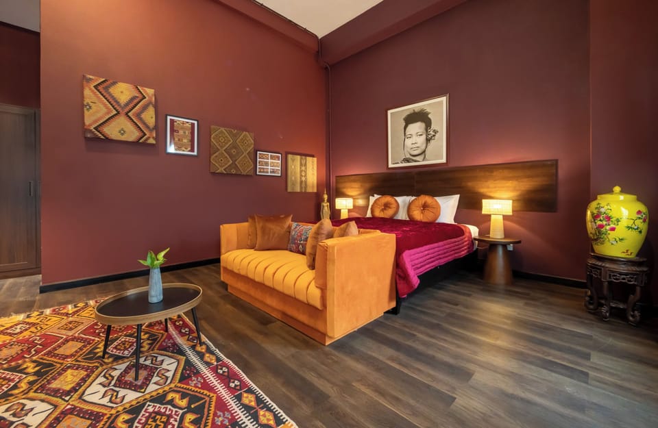 Inpeng Premier Double | Desk, WiFi (free), bed sheets