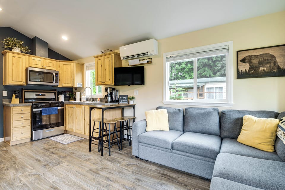 House (1 Bedroom) | Interior