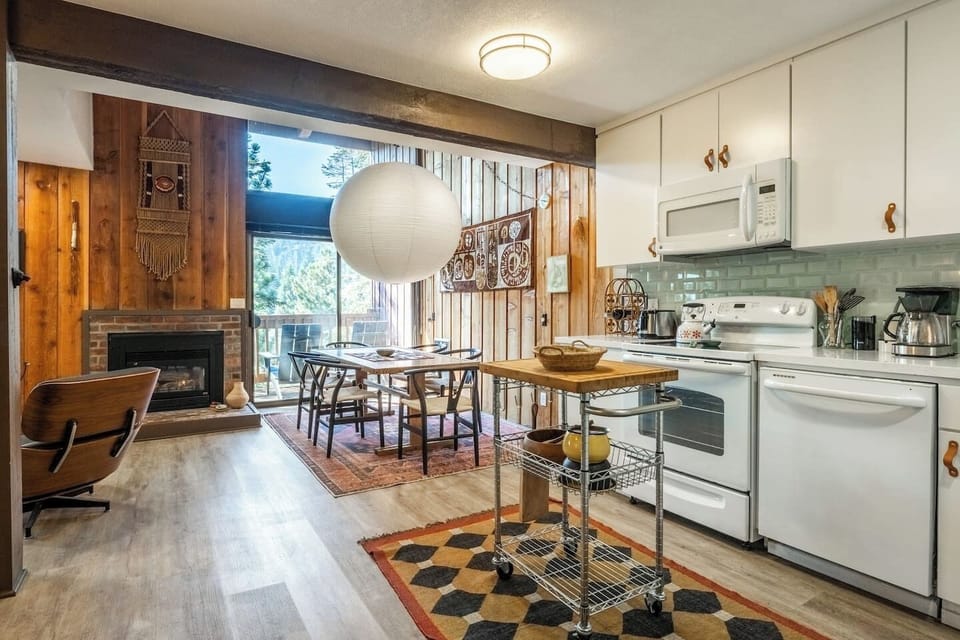 Alpine charm with modern comfort!