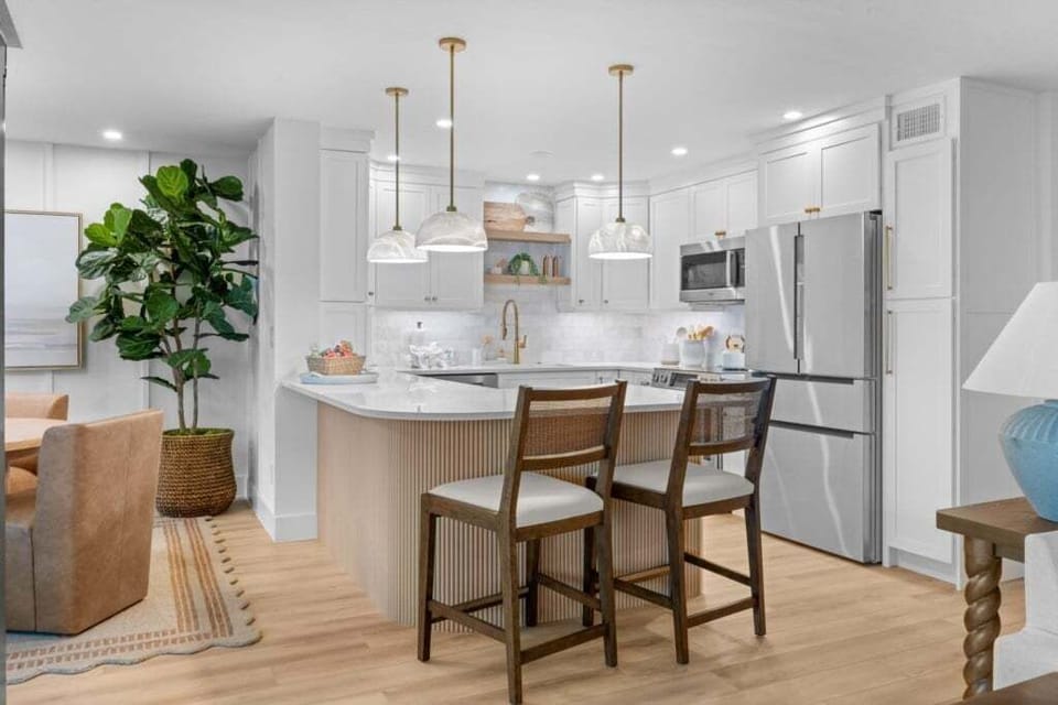 Condo, 3 Bedrooms | Private kitchen