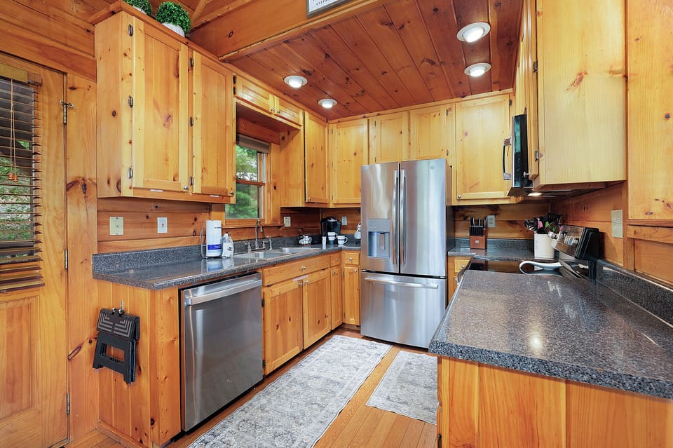 Finally Made It - Entry Level Fully Equipped Kitchen