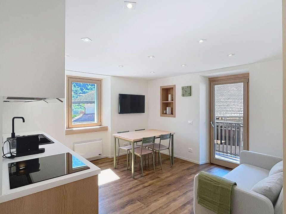 Interior Design, Flooring, Furniture, Wood, Floor, Ceiling, Room, Wood Flooring, Hardwood, Apartment