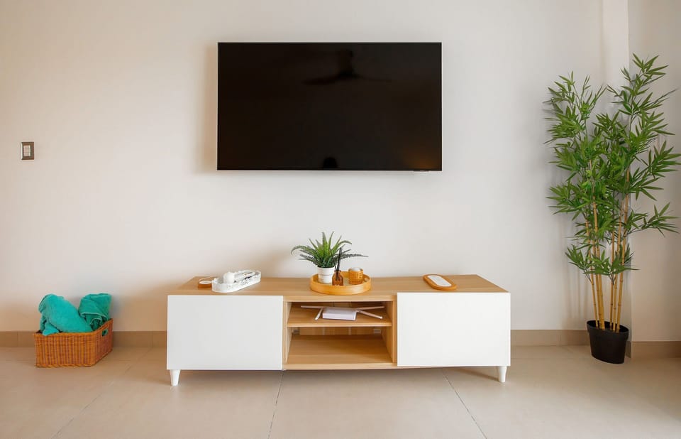 Living Room,TV and multimedia