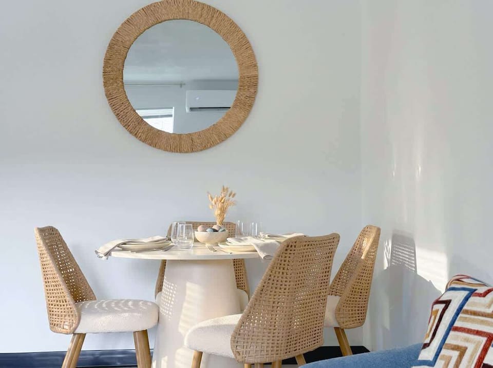 Enjoy meals, snacks, or your morning coffee in the inviting dining area.