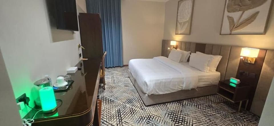 In-room safe, soundproofing, iron/ironing board, WiFi (free)