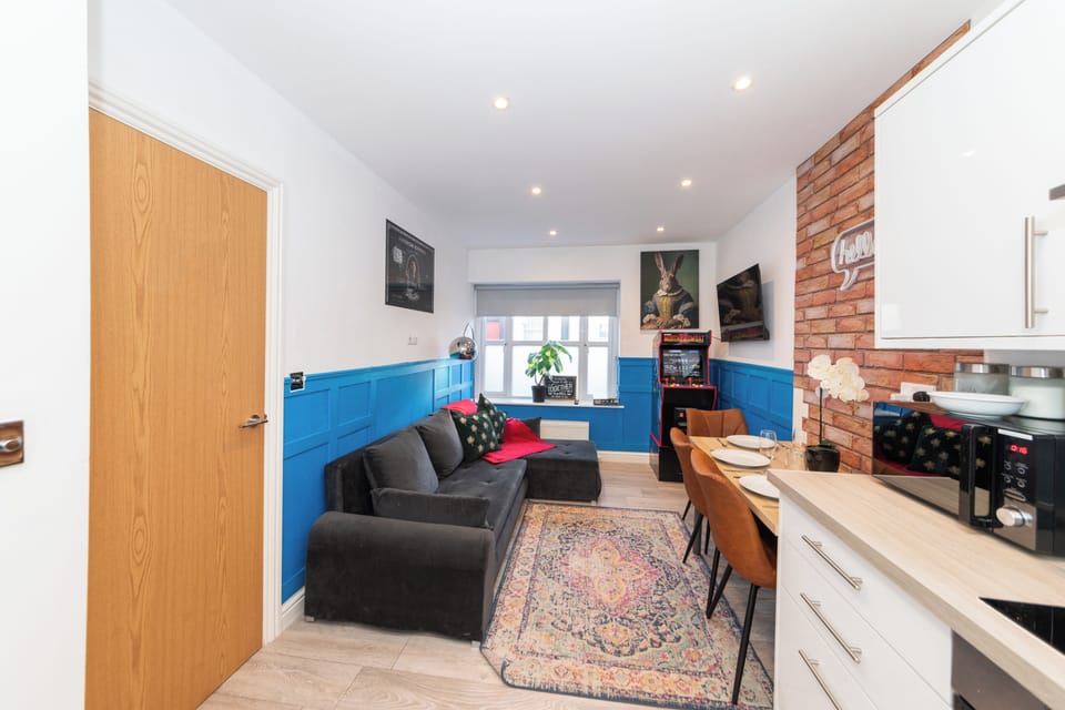 Deluxe Apartment | Living area