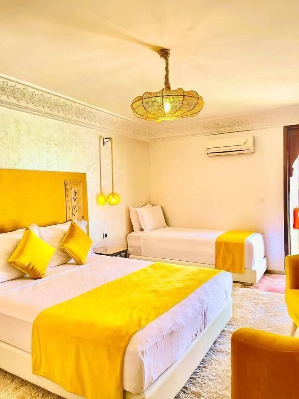In-room safe, iron/ironing board, WiFi (free)