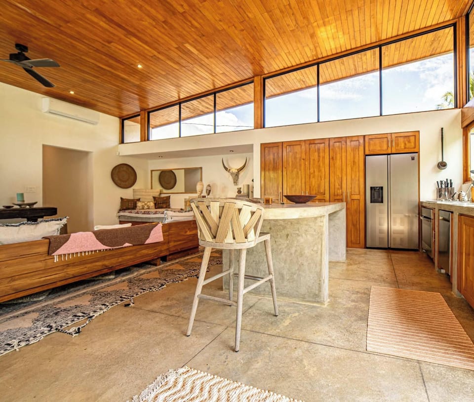 House | 3 bedrooms, high-speed internet