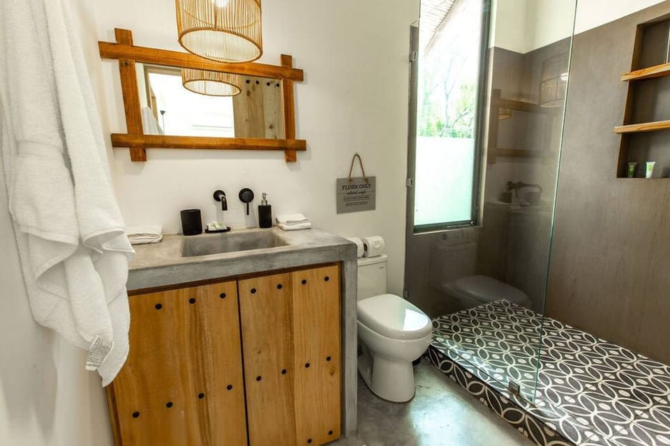 3BR - Walk to Beach - Pool - Prime Pelada Location House in Guanacaste Province