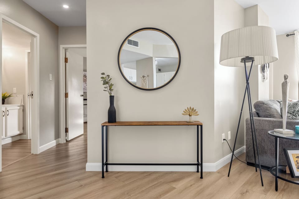 Entry way