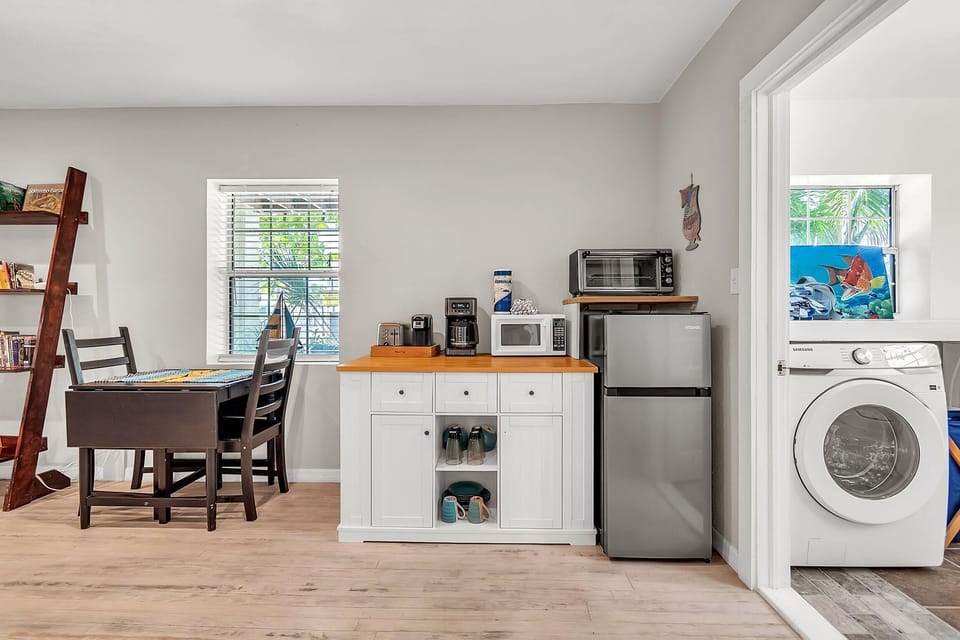 Condo, Multiple Beds (Caddy's Cottage #1) | Private kitchen
