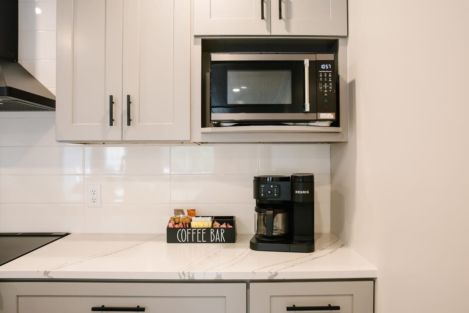 Coffee and K-Up Machine with mini coffee bar.