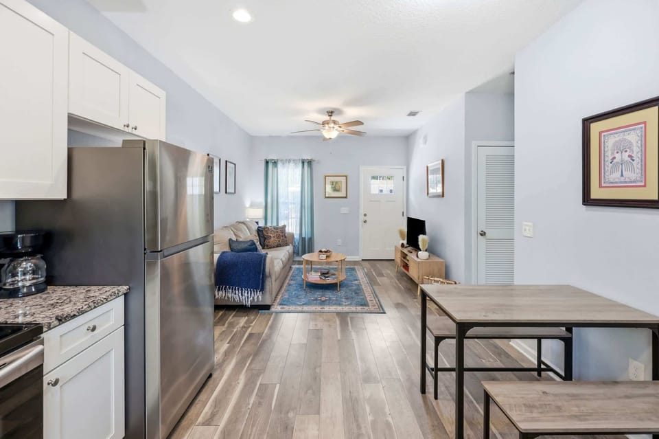 House, Multiple Beds, Kitchen, Garden View (Among the Palms Cottage) | Living area