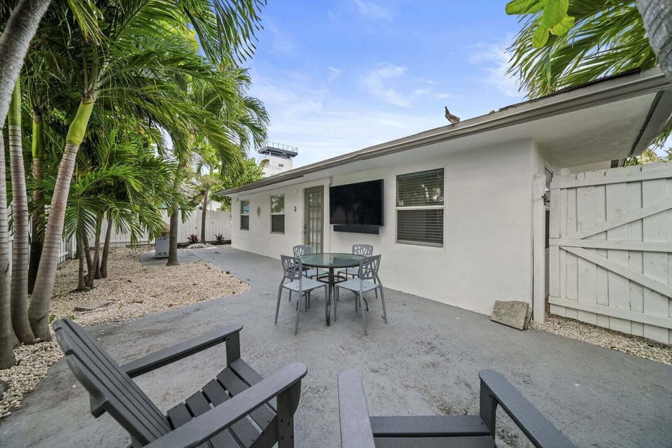 Private Rear Yard