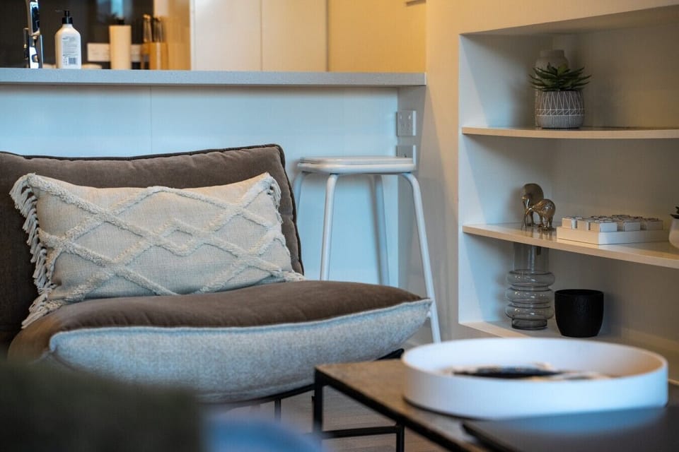 Lounge Corner with Shelving