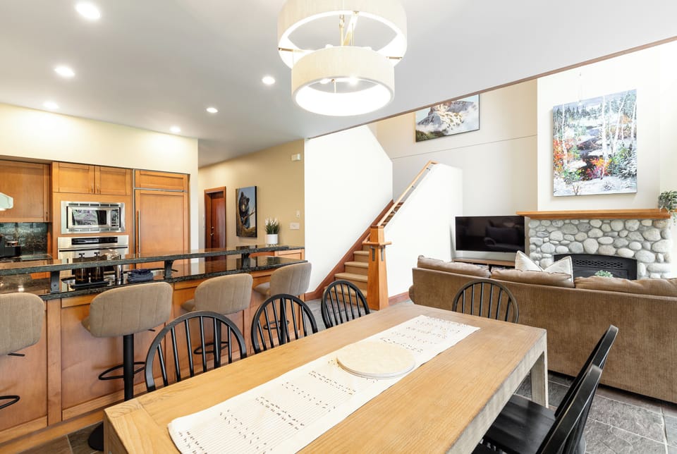 Main Floor - Dining Room