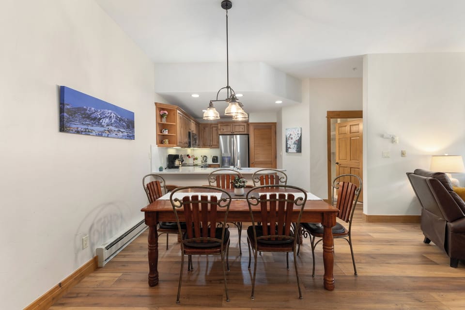 Dining Table for 6 | Kitchen 