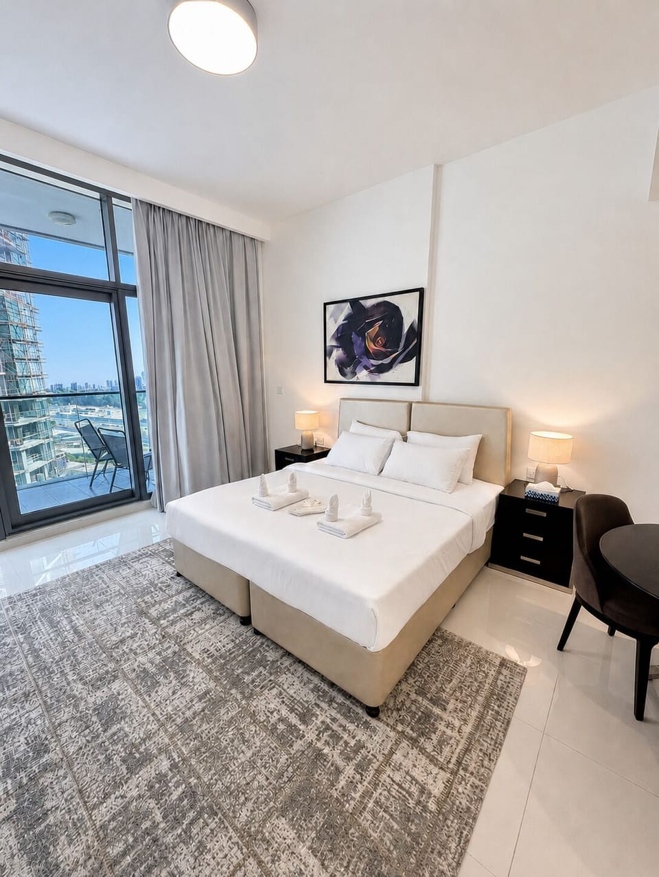 Comfort Studio, Balcony, City View | Blackout drapes, iron/ironing board, WiFi (free)