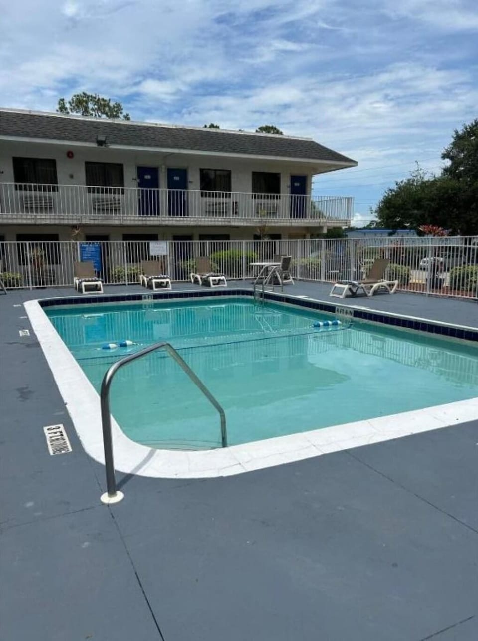 Holiday Home Swimming Pool