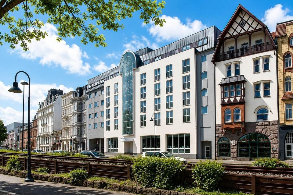 Hotel Exterior [summer]