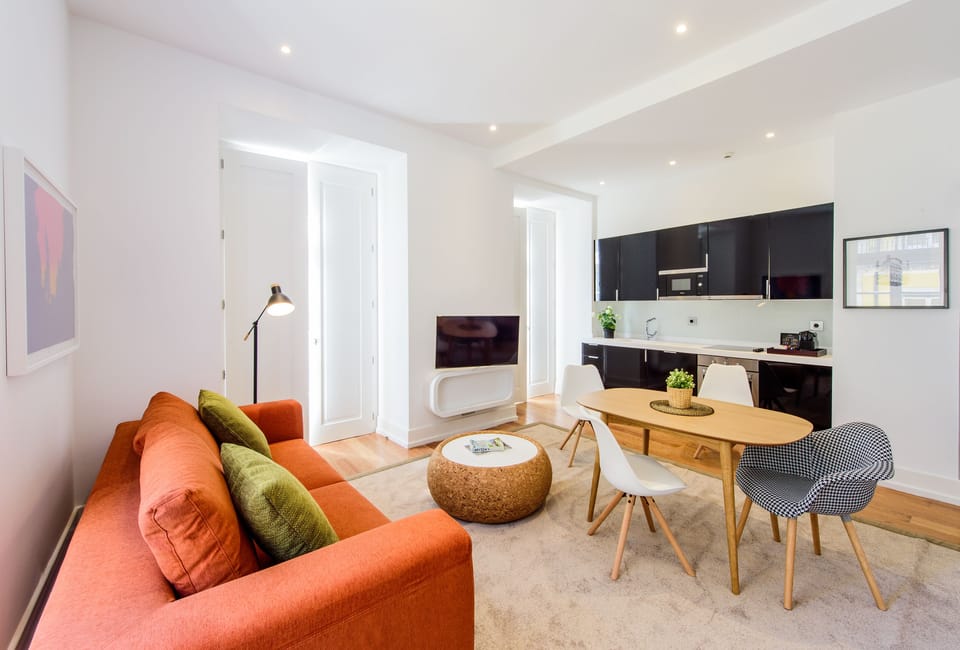 Apartment, 1 Bedroom (2 Adults + 2 Children) | Private kitchenette | Fridge, microwave, oven, stovetop