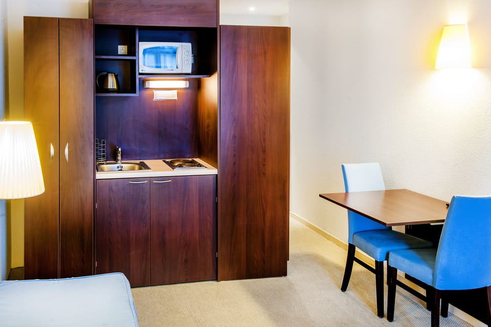 Private kitchenette