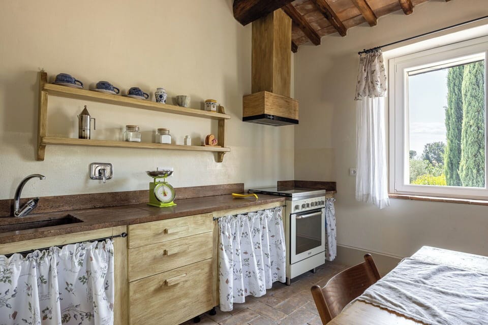 Autumn, Kitchen, Spring, Summer