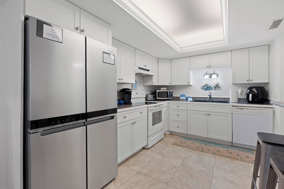 Open kitchen layout