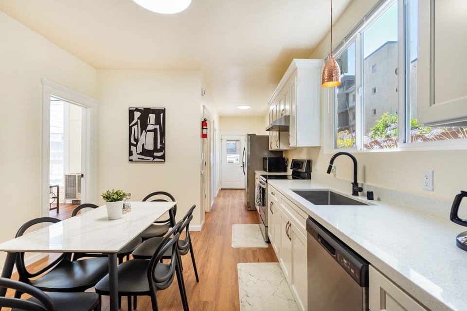 Superior Duplex, Non Smoking, Patio | Private kitchen