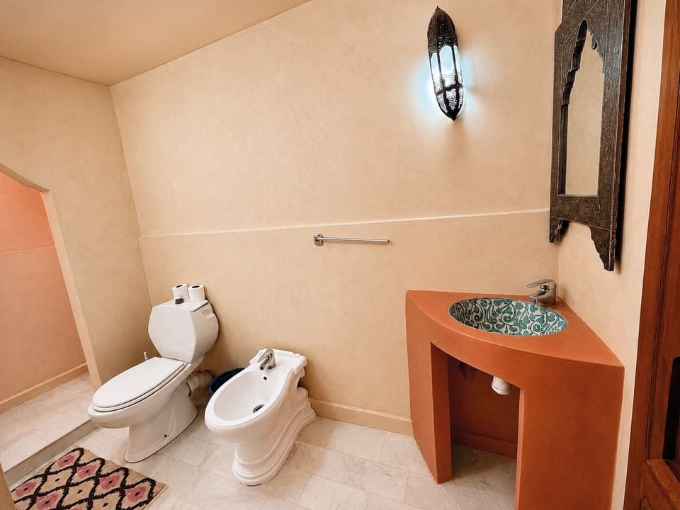 Free toiletries, hair dryer (on request), towels, soap