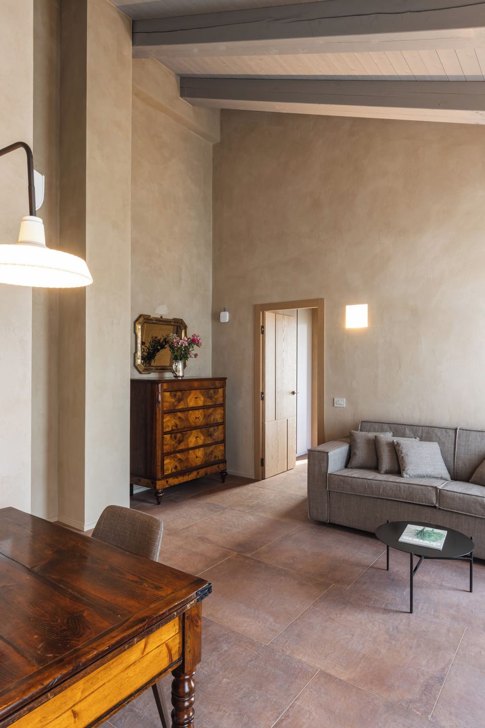 Deluxe Apartment, Hill View | Interior