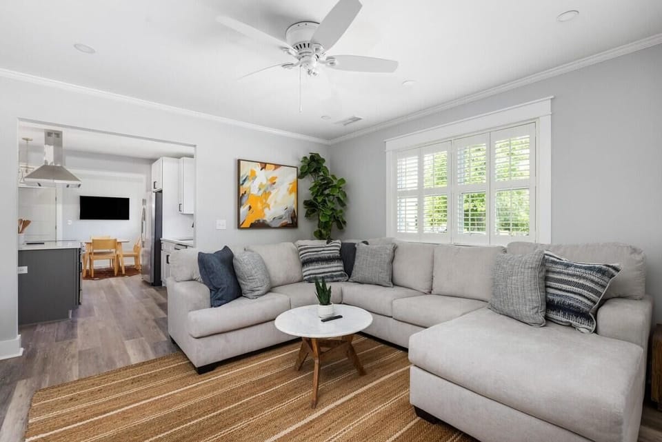 House, Multiple Beds (Palmetto Grove,  Walk to Shem Creek, ) | Living area