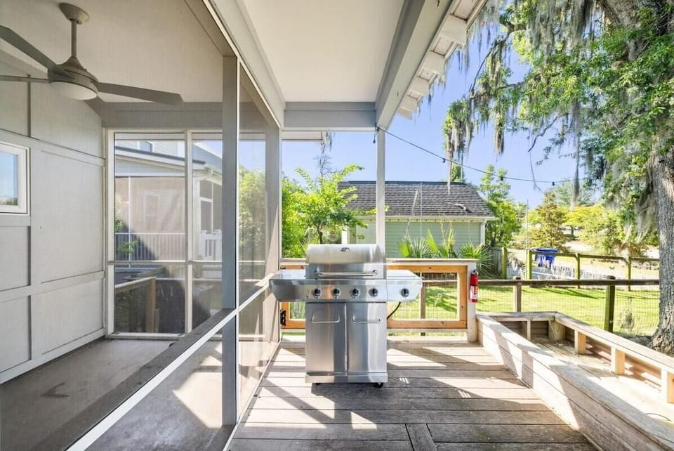 House, Multiple Beds (The Polygon, Park Circle,  Pet Friend) | Terrace/patio