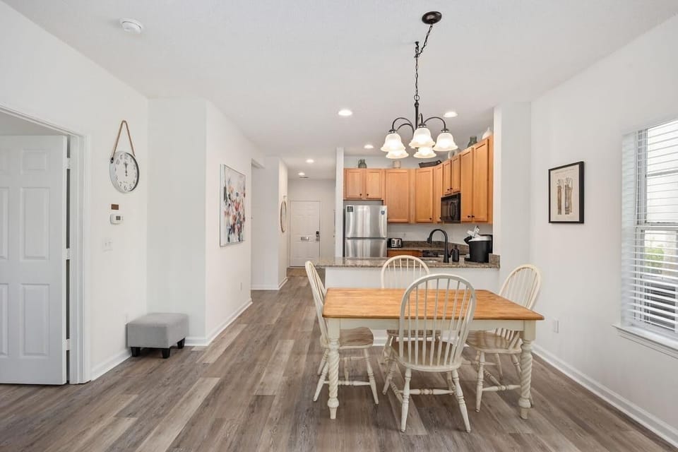 Condo, Multiple Beds (Myrtle Golf Escape At Legends-Pool-Pe) | Dining