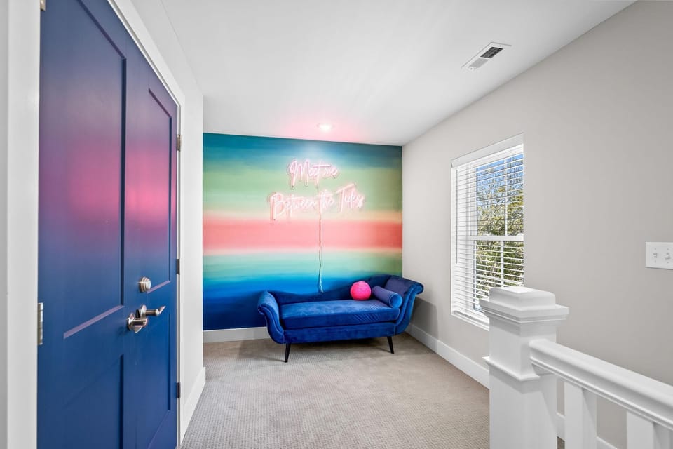 House, Multiple Beds (Between Tides-Pool- Walk to Beach) | Interior