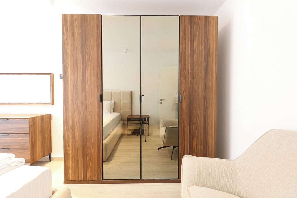 Apartment, 2 Bedrooms | Wardrobe