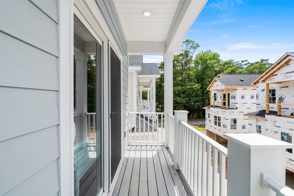 House, Multiple Beds (Swell House-2.5 Blocks to Ocean-Pet F) | Property grounds